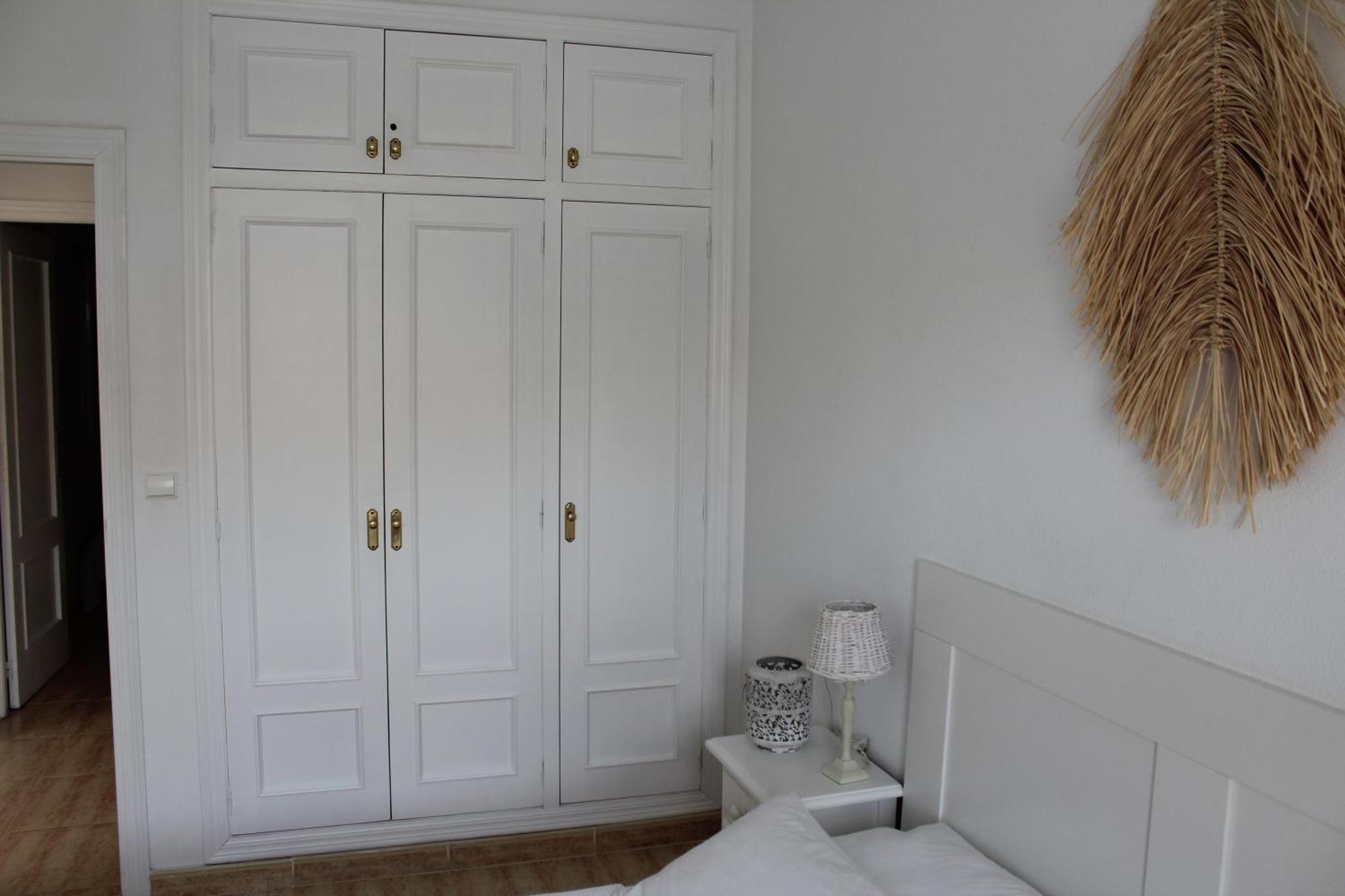 Bungalow With 2 Bedrooms And Roof Terrace In The Center Of La Zenia. Free Wifi. Orihuela Exterior foto